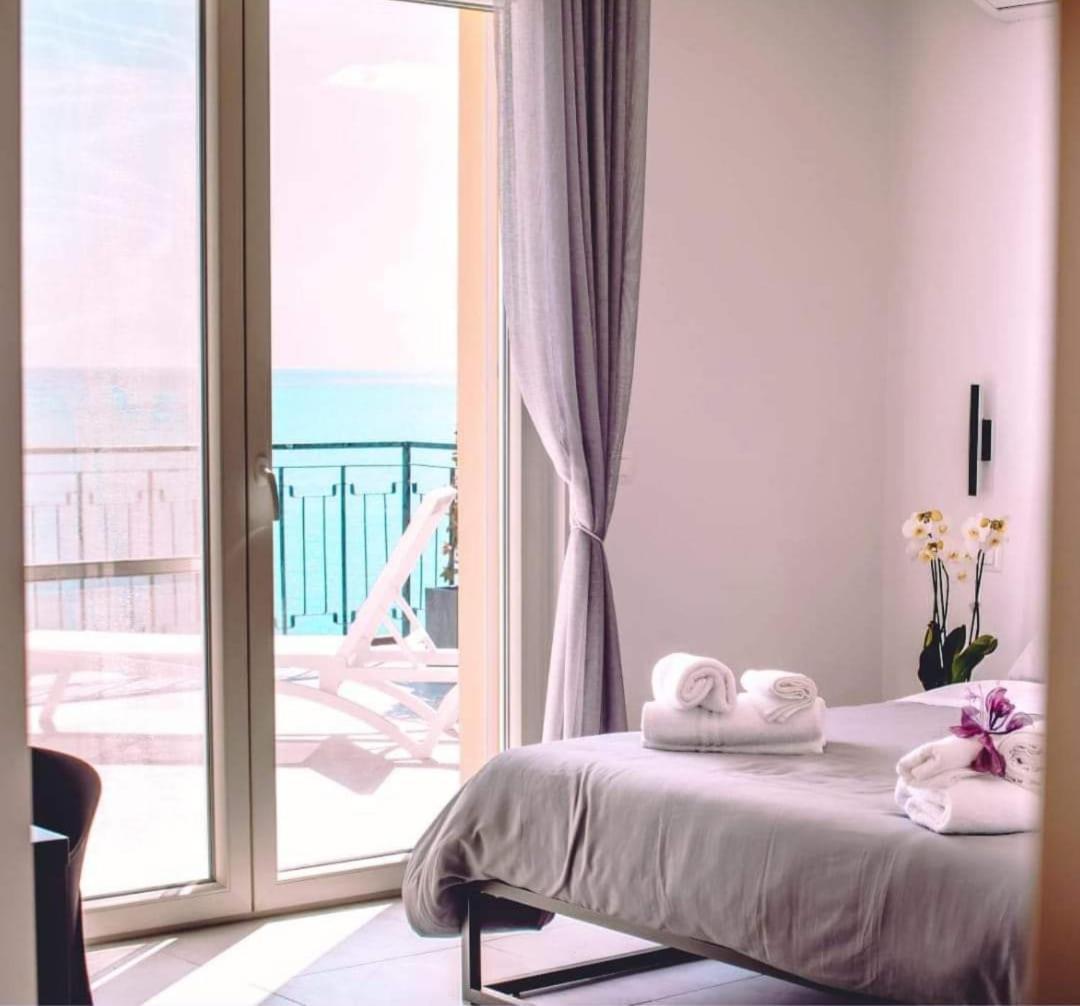 Blu Marine Bed and Breakfast Catanzaro Buitenkant foto