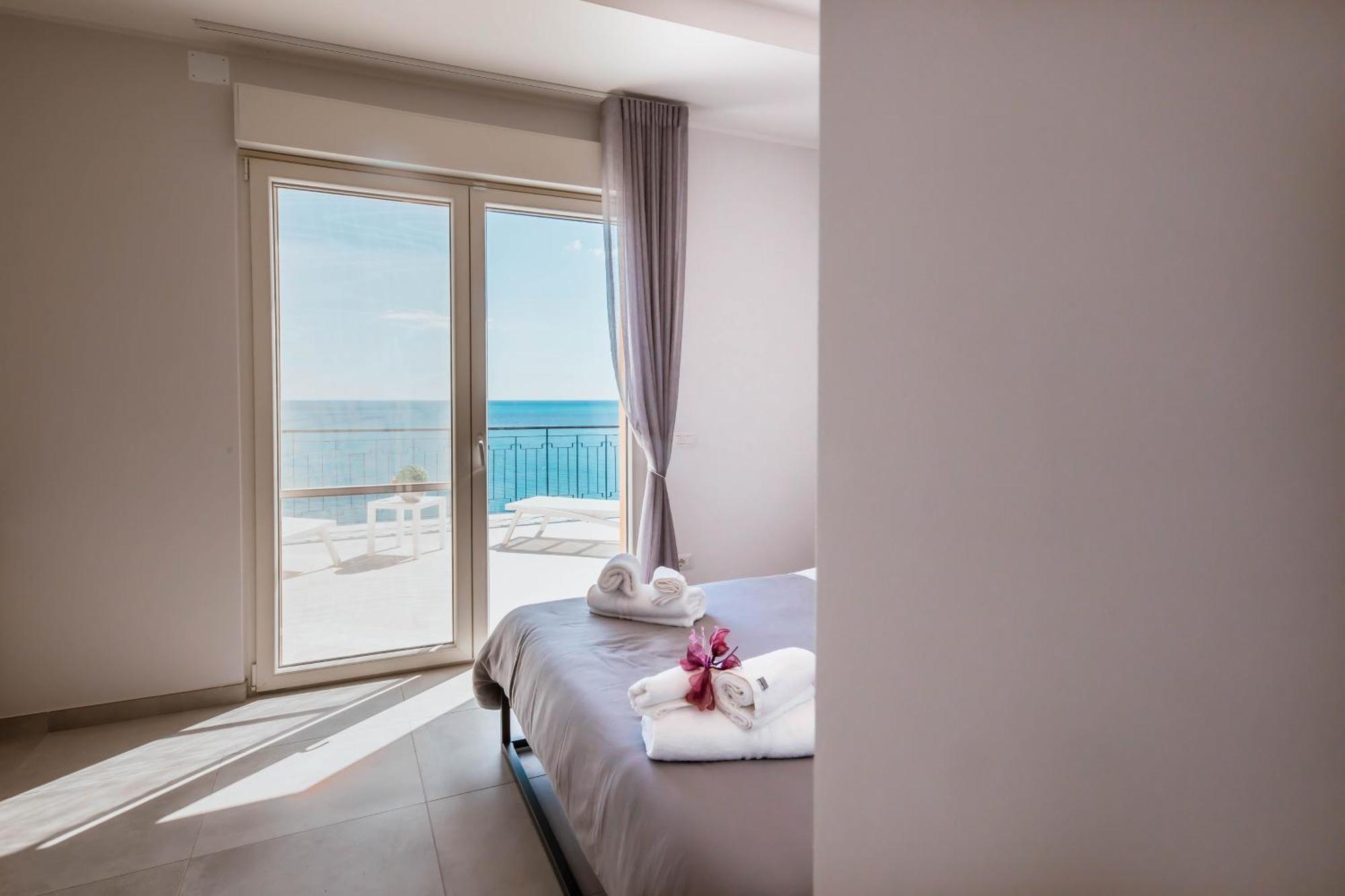 Blu Marine Bed and Breakfast Catanzaro Buitenkant foto
